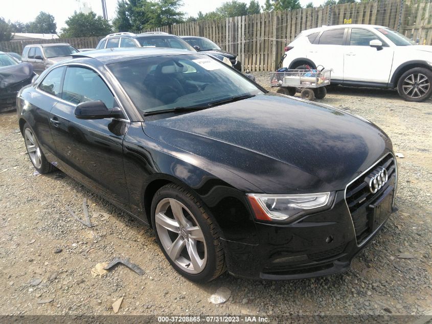 2013 AUDI A5 PREMIUM - WAUGFAFR2DA012804