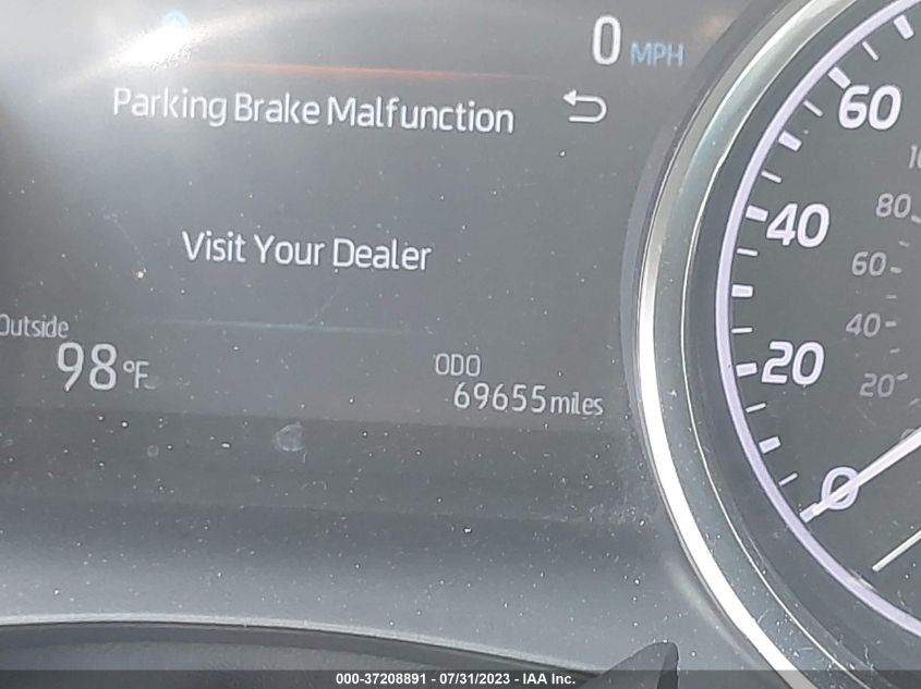 2019 TOYOTA CAMRY LE/SE/XLE/L - 4T1B11HK8KU210757