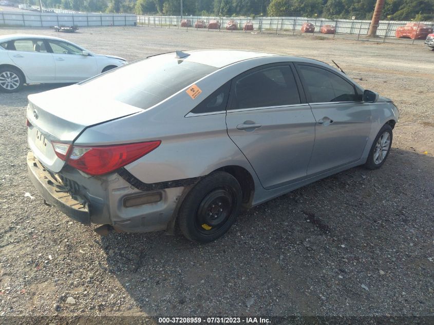 2013 HYUNDAI SONATA GLS - 5NPEB4AC4DH795465