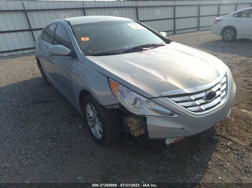 2013 HYUNDAI SONATA GLS - 5NPEB4AC4DH795465