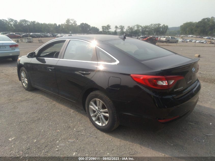 2016 HYUNDAI SONATA 2.4L SE - 5NPE24AF2GH304373