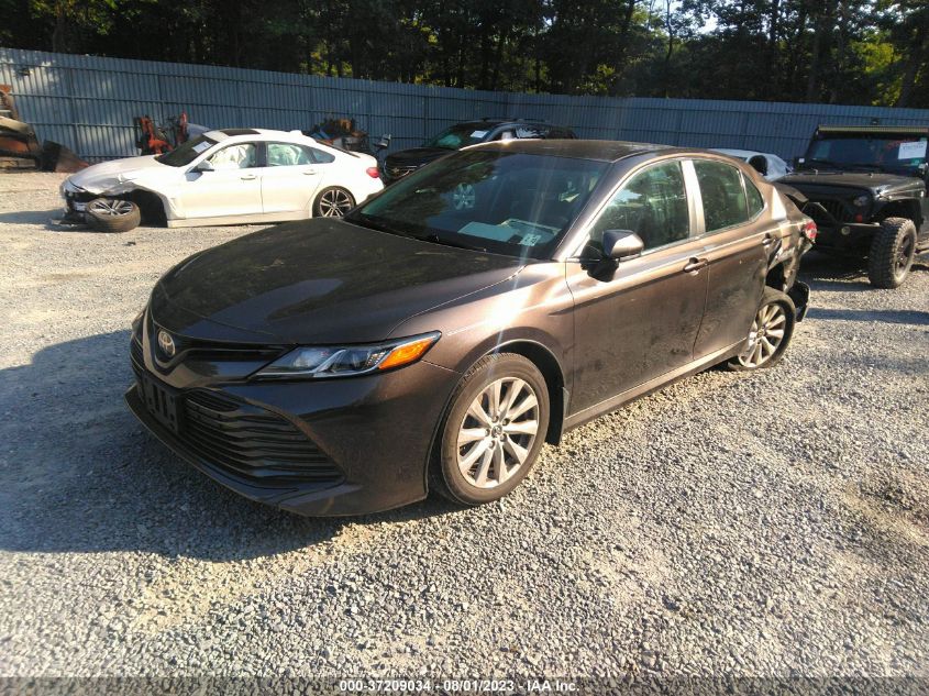 2018 TOYOTA CAMRY LE/SE/XLE/L - 4T1B11HK0JU039467
