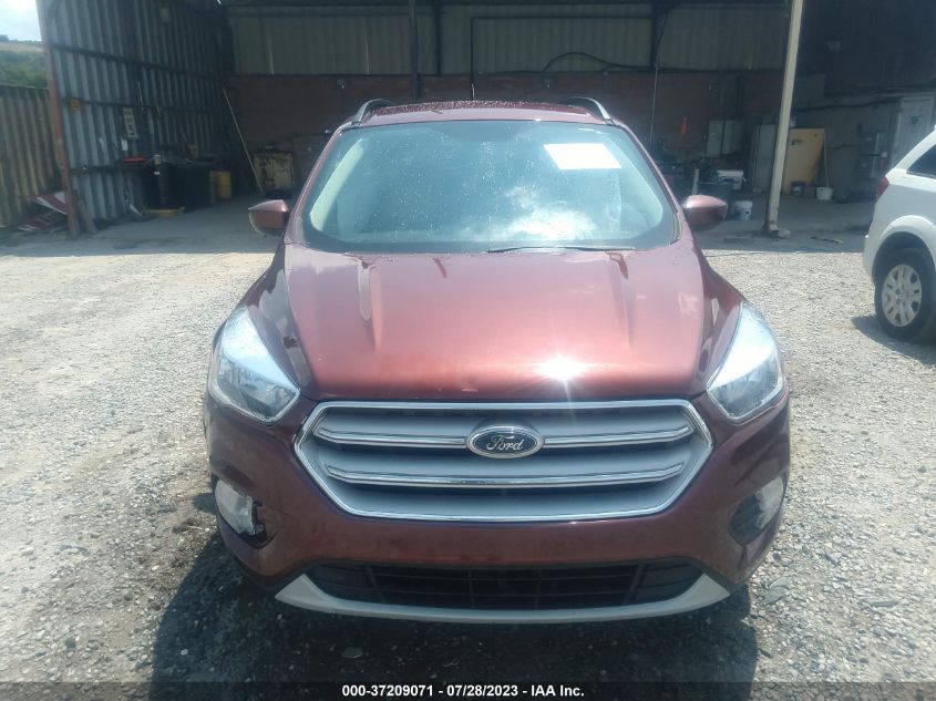 2018 FORD ESCAPE SE - 1FMCU0GD6JUC03300