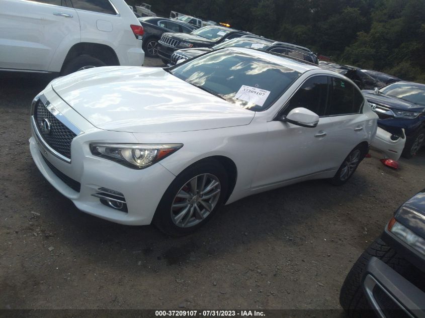 2015 INFINITI Q50 - JN1BV7AR1FM402159