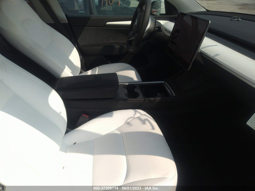 VIN 7SAYGDEFXPF705258 2023 TESLA MODEL Y