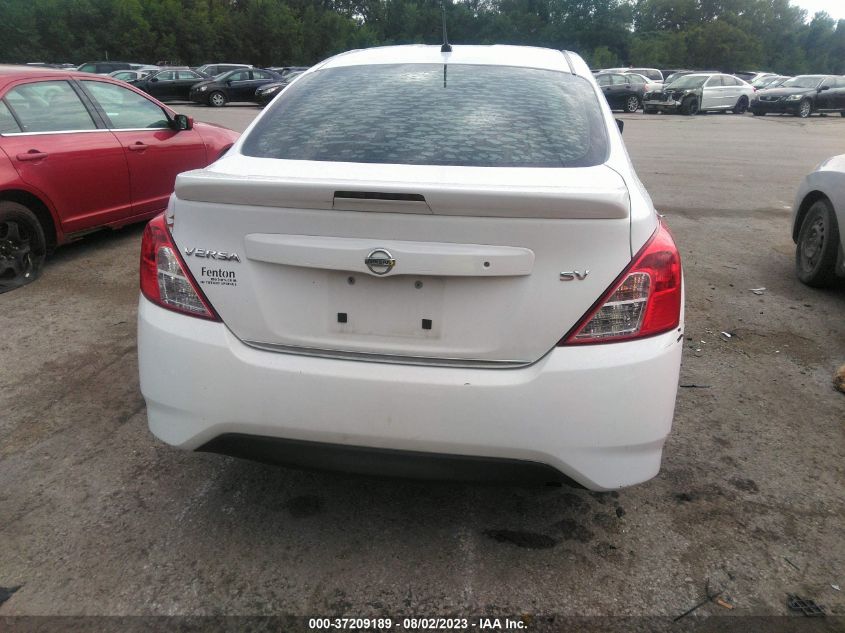 VIN 3N1CN7AP1HL886527 2017 NISSAN VERSA SEDAN no.16