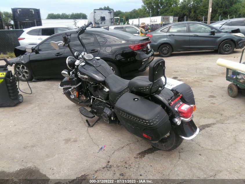 2019 HARLEY-DAVIDSON FLHCS 1HD1YBK24KB046430