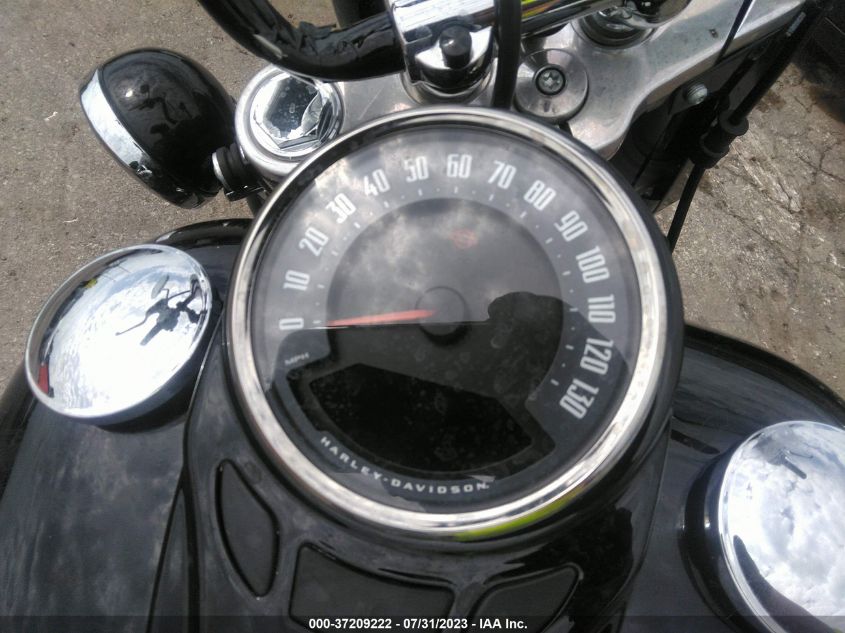 2019 HARLEY-DAVIDSON FLHCS 1HD1YBK24KB046430