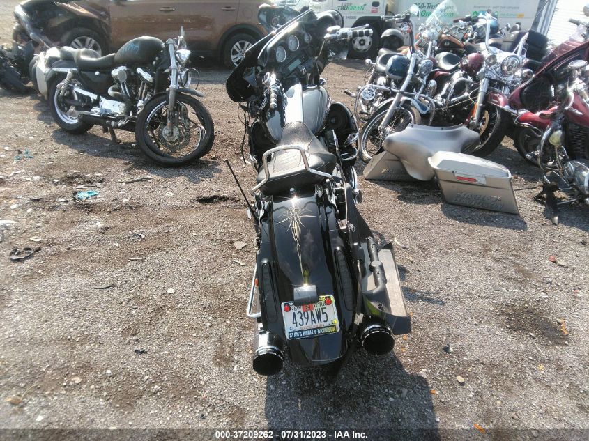 2012 HARLEY-DAVIDSON FLHXSE3 CVO STREET GLIDE - 1HD1PZ81XCB961682