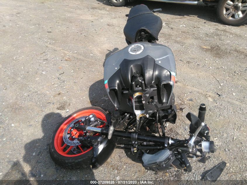 2021 YAMAHA MT09 JYARN71E4MA000784