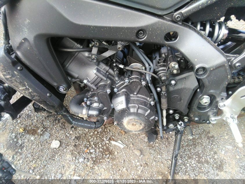 2021 YAMAHA MT09 JYARN71E4MA000784