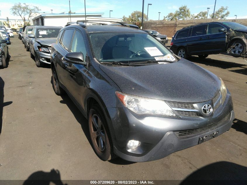 2015 TOYOTA RAV4 XLE - JTMWFREV4FD070328