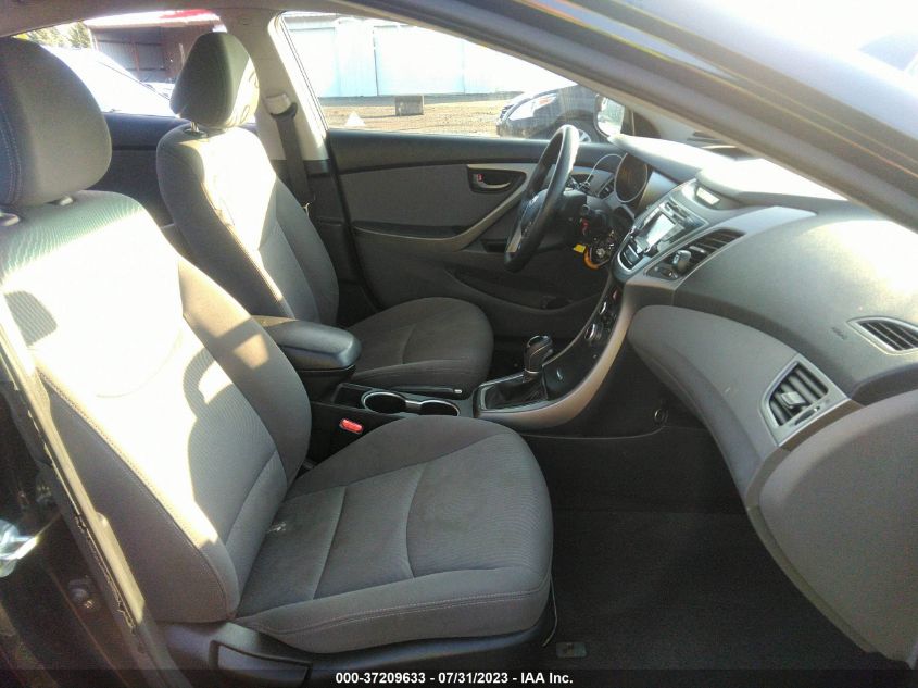 2014 HYUNDAI ELANTRA SE - KMHDH4AEXEU034793