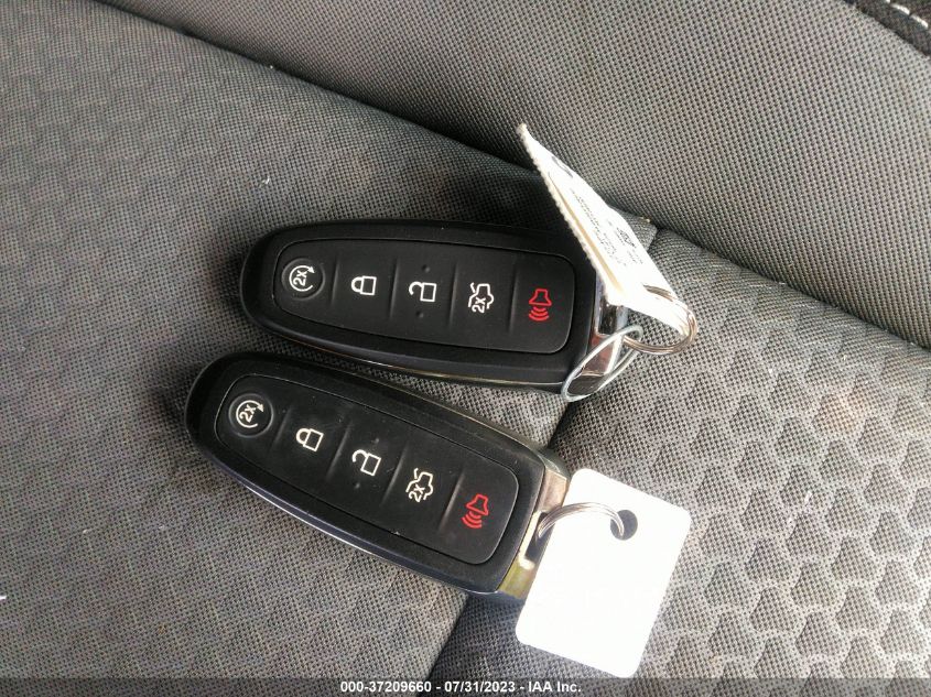 2019 FORD ESCAPE SE - 1FMCU0GD6KUB93594