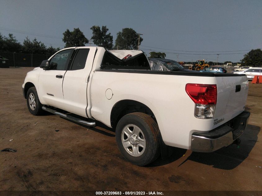 2013 TOYOTA TUNDRA 4WD TRUCK 5TFUM5F10DX040398