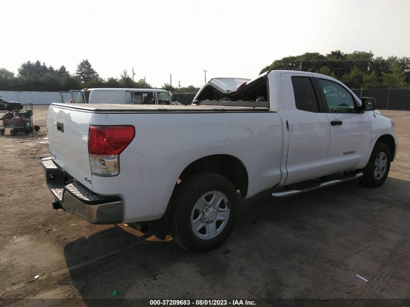 2013 TOYOTA TUNDRA 4WD TRUCK 5TFUM5F10DX040398