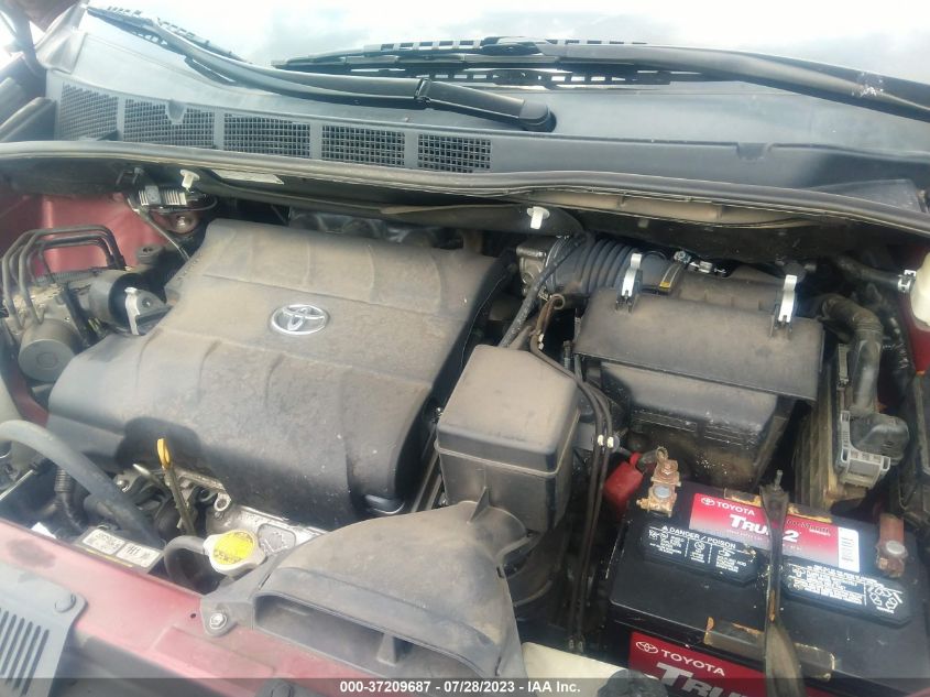 5TDYK3DC9FS627918 2015 TOYOTA SIENNA, photo no. 10