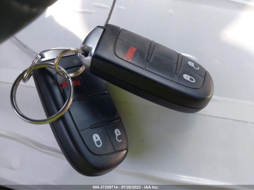2022 JEEP GRAND CHEROKEE WK LAREDO E 1C4RJEAG6NC171385