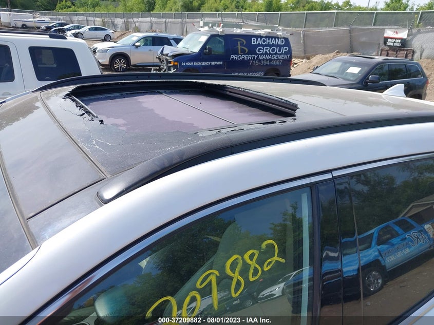 VIN 5XYZUDLB7HG390133 2017 HYUNDAI SANTA FE SPORT 2.4L