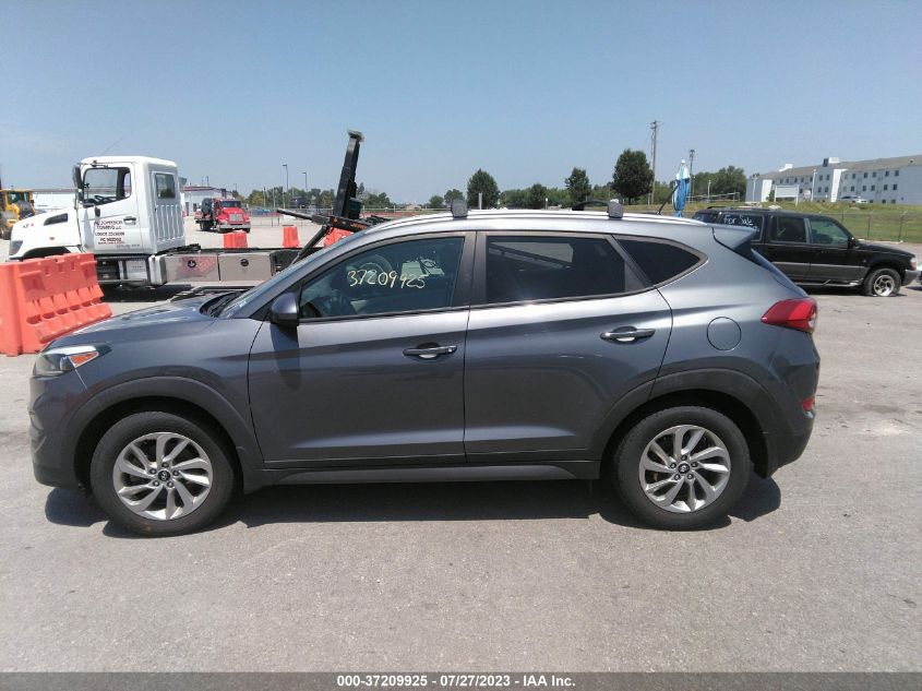 2016 HYUNDAI TUCSON SE - KM8J3CA43GU205339