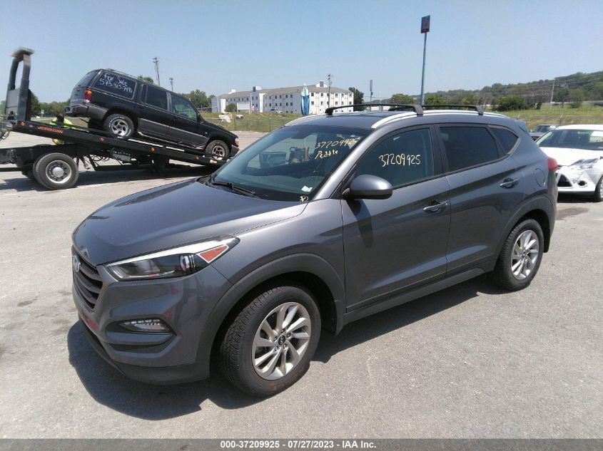 2016 HYUNDAI TUCSON SE - KM8J3CA43GU205339