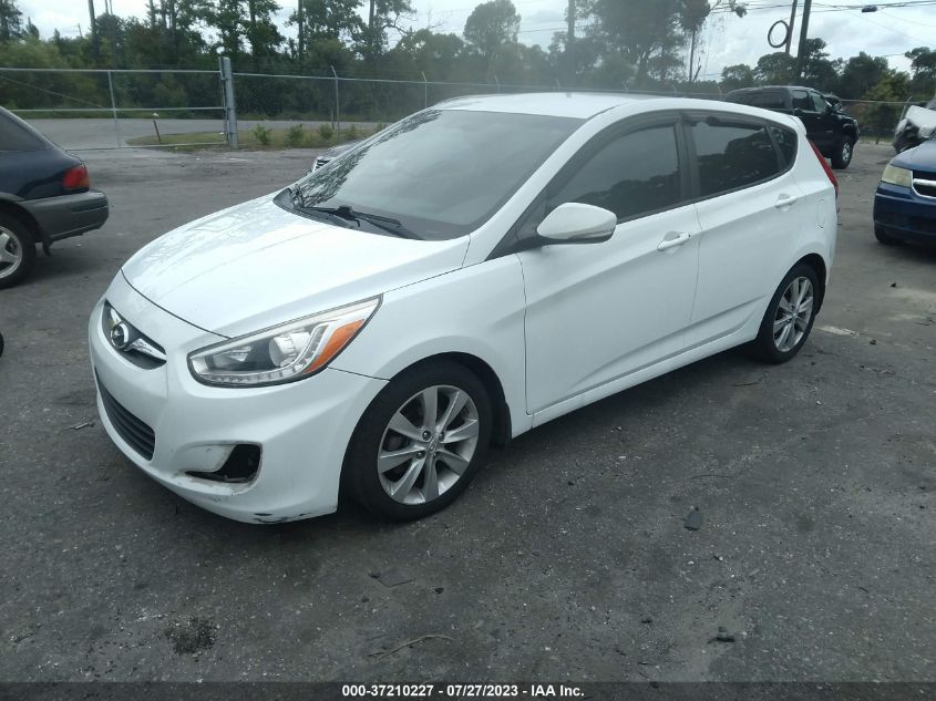 2014 HYUNDAI ACCENT SE - KMHCU5AE4EU142162