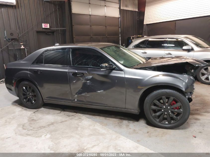 2016 CHRYSLER 300 300C - 2C3CCAKG1GH170849