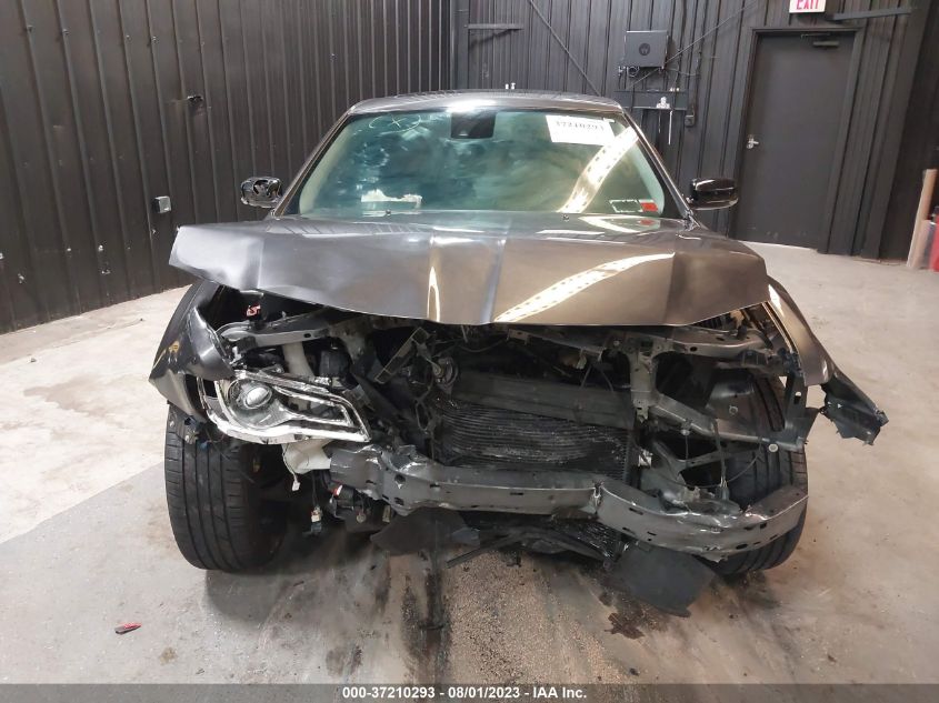 2016 CHRYSLER 300 300C - 2C3CCAKG1GH170849