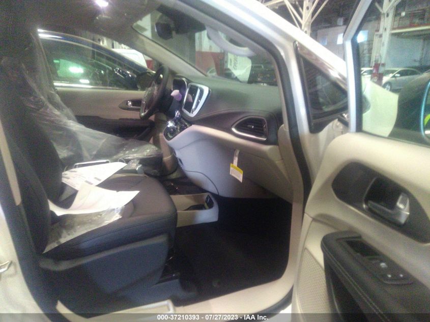 2023 CHRYSLER PACIFICA - 2C4RC1L74PR555899