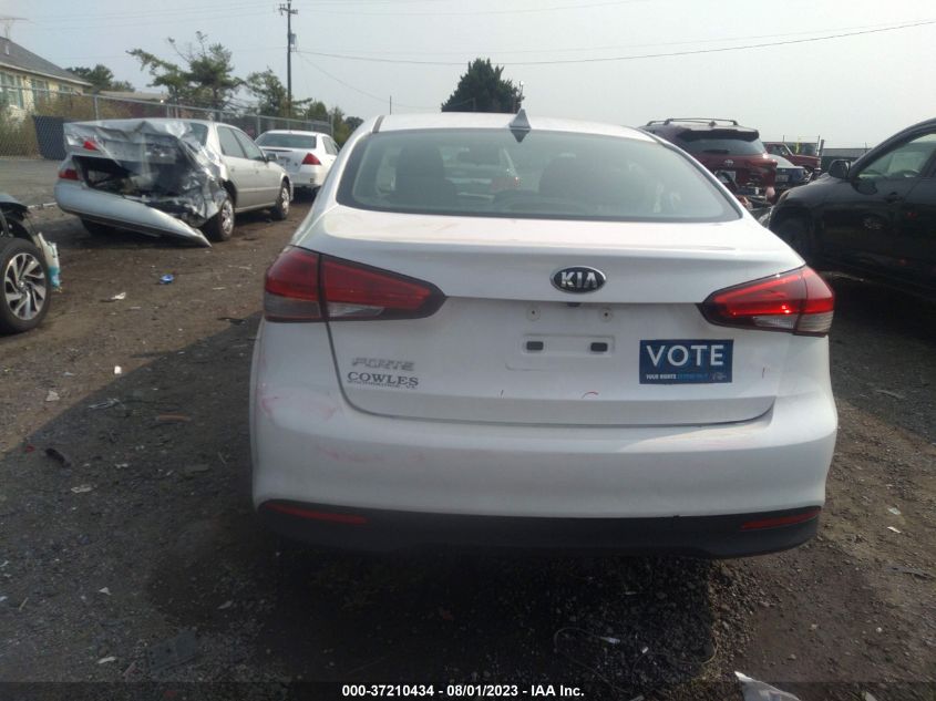 2018 KIA FORTE LX - 3KPFL4A7XJE203295