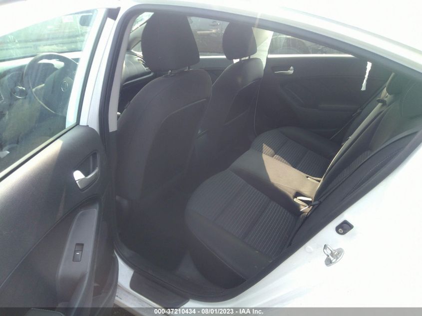 2018 KIA FORTE LX - 3KPFL4A7XJE203295