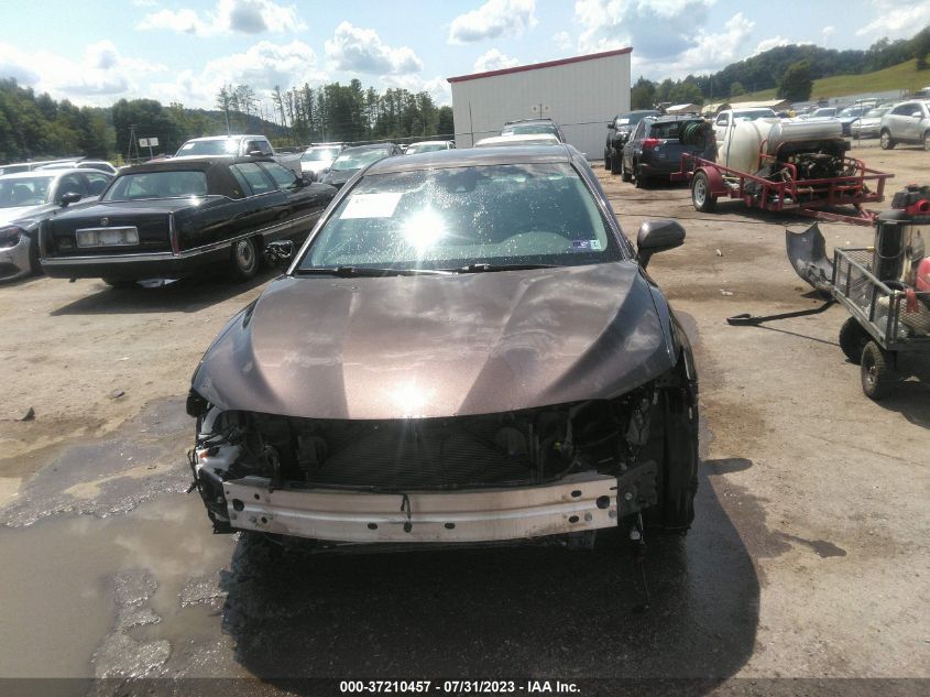 2020 TOYOTA CAMRY LE - 4T1C11AK0LU873403