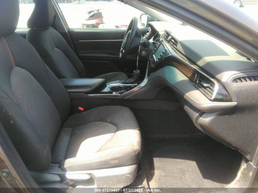 2020 TOYOTA CAMRY LE - 4T1C11AK0LU873403
