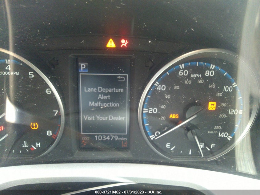 VIN JTMRFREV5HJ115293 2017 TOYOTA RAV4 XLE