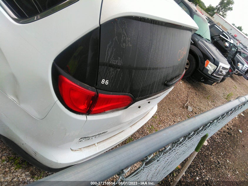 VIN 2C4RC1DG1MR566479 2021 CHRYSLER VOYAGER LXI