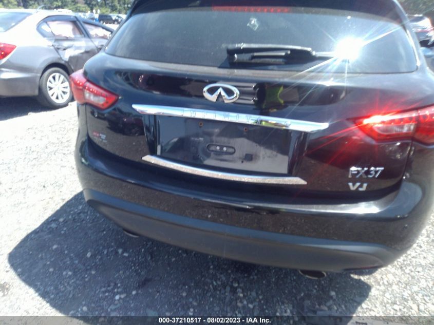 2013 INFINITI FX37 JN8CS1MW3DM172165