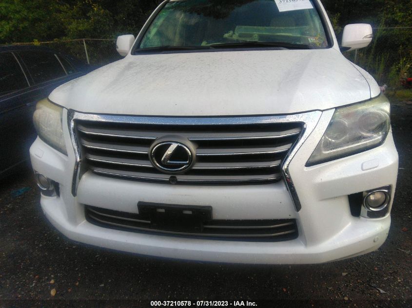 2013 LEXUS LX 570 JTJHY7AX1D4109885