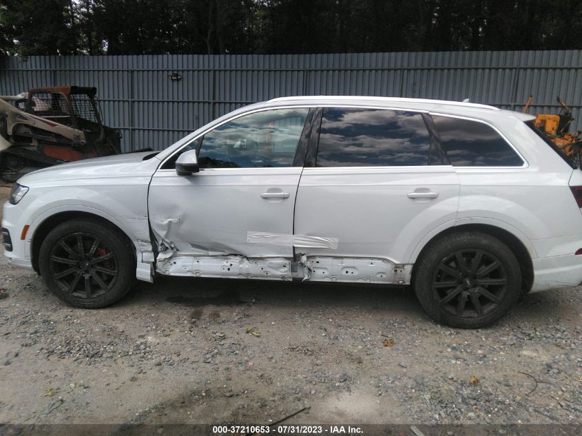 2017 AUDI Q7 PREMIUM PLUS - WA1LAAF7XHD038645