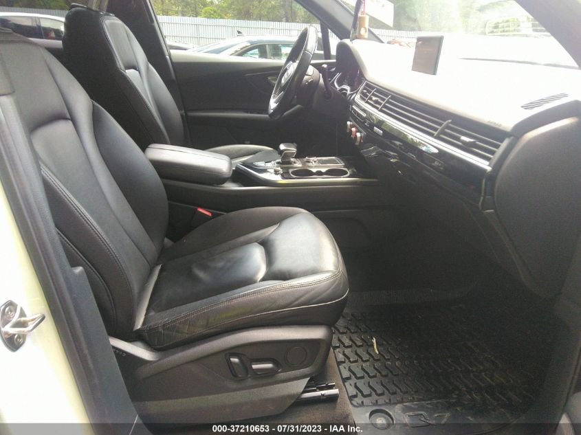 2017 AUDI Q7 PREMIUM PLUS - WA1LAAF7XHD038645