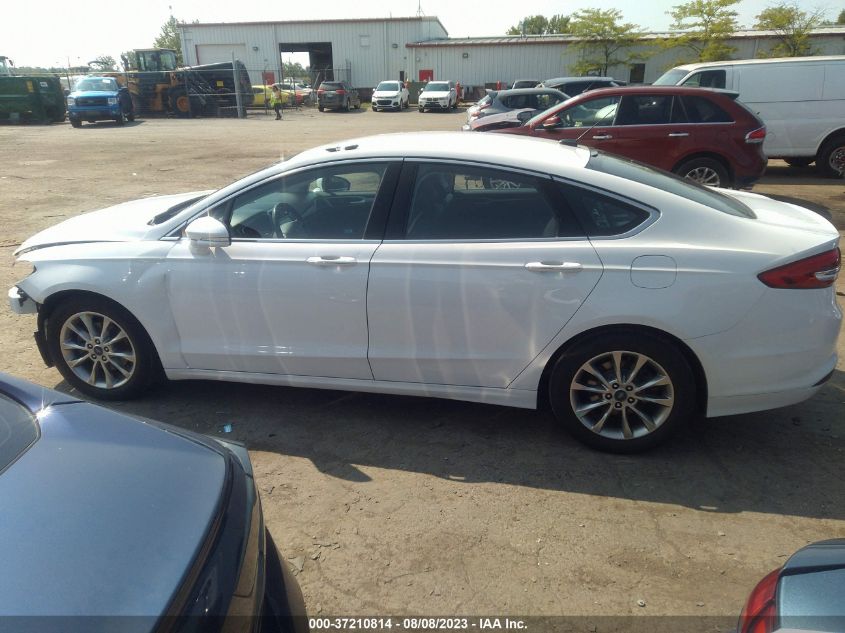 2017 FORD FUSION SE - 3FA6P0HD5HR405107