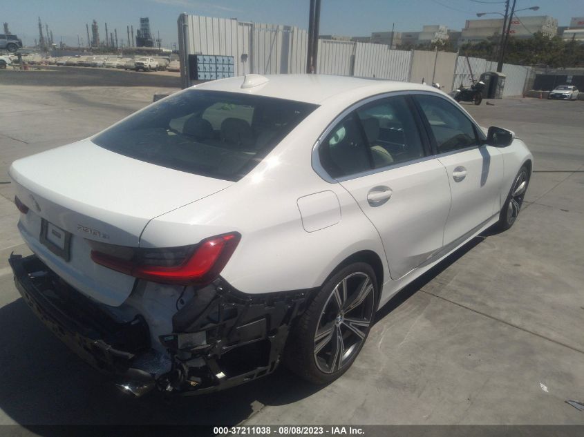 3MW5P7J07M8B95452 BMW 3 Series 330E 4