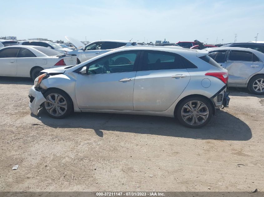 2013 HYUNDAI ELANTRA GT - KMHD35LE9DU155282