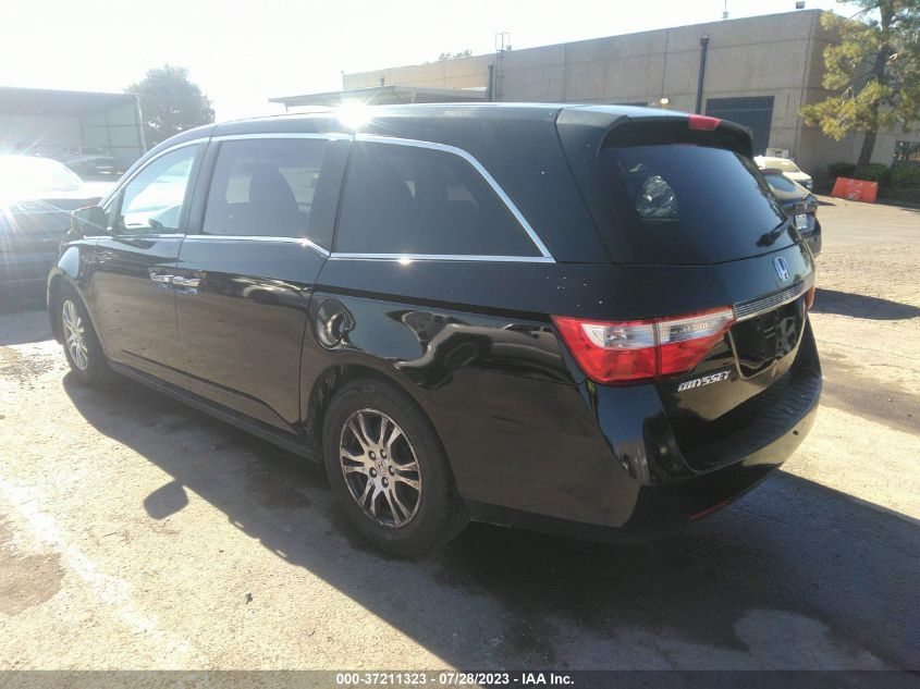 5FNRL5H49CB097241 2012 HONDA ODYSSEY, photo no. 3