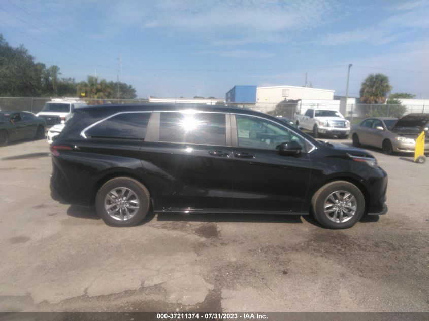 5TDKRKECXPS152047 2023 TOYOTA SIENNA, photo no. 13