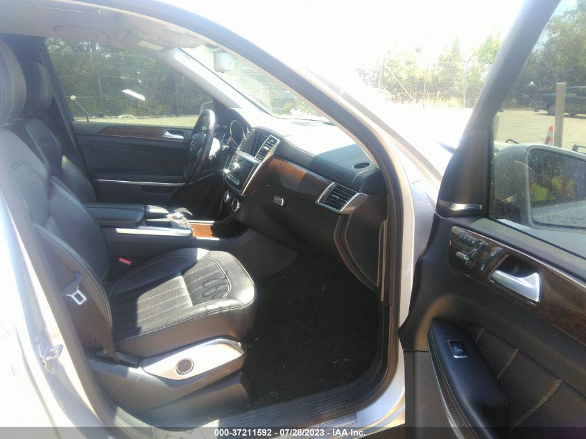 2013 MERCEDES-BENZ GL-CLASS GL 450 4JGDF7CE4DA208488