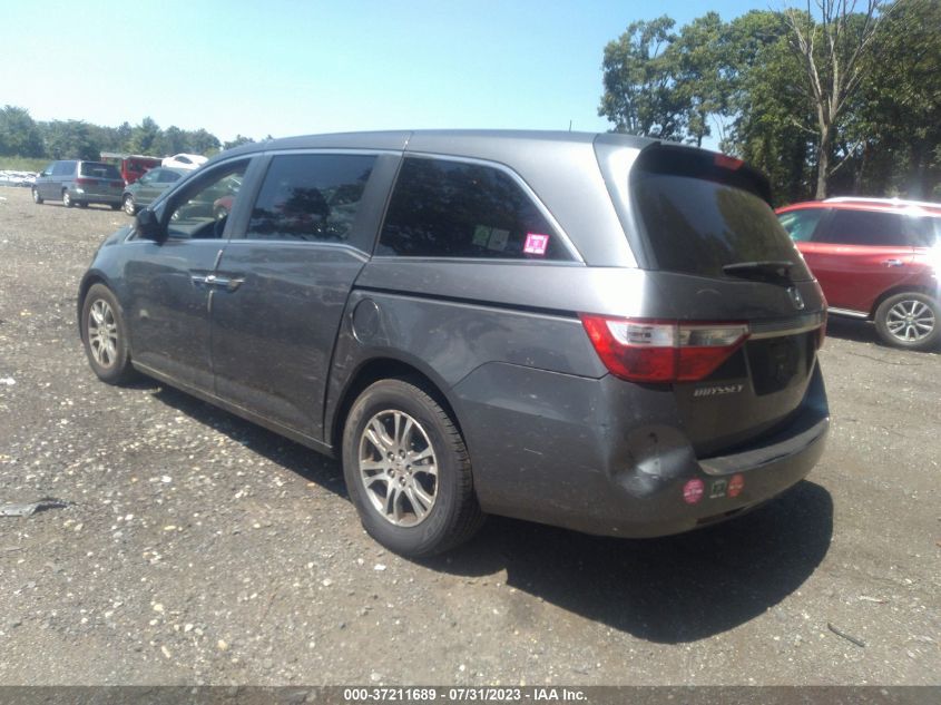 VIN 5FNRL5H66DB013895 2013 HONDA ODYSSEY no.3