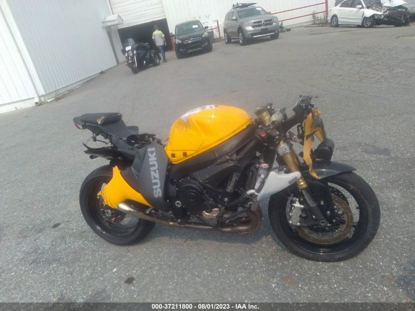 2012 SUZUKI GSX750 JS1GR7MA0C2101025