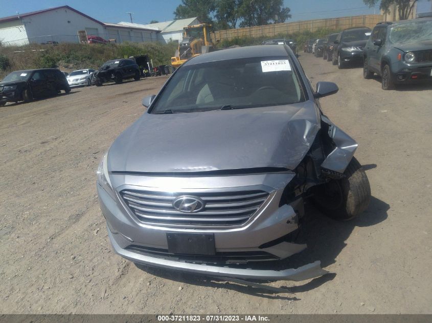 2017 HYUNDAI SONATA SE - 5NPE24AF7HH592487