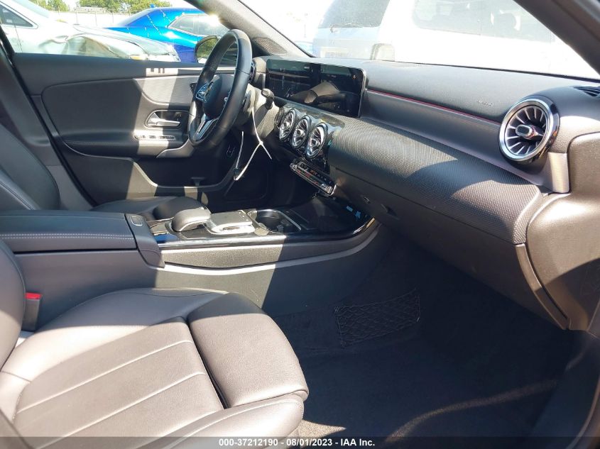 2019 MERCEDES-BENZ A-CLASS A 220 - WDD3G4EB3KW002759