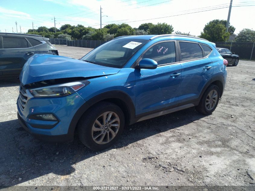 2017 HYUNDAI TUCSON LIMITED/SPORT AND ECO/SE - KM8J33A45HU294252